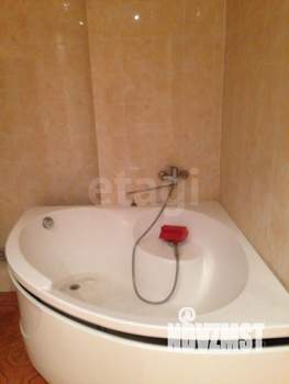 Дом 208м², 3-этажный, на длительный срок, 