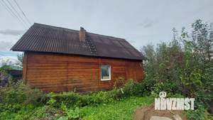 Дом 30м², 2-этажный, участок 10 сот.  