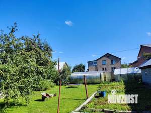 Коттедж 280м², 3-этажный, участок 10 сот.  