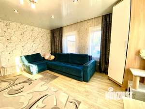 Дом 63м², 2-этажный, участок 8 сот.  