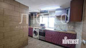 Дом 100м², 2-этажный, участок 8 сот.  