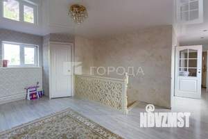 Дом 280м², 2-этажный, участок 12 сот.  