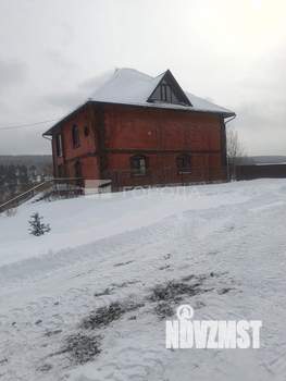 Дом 420м&sup2;, 3-этажный, участок 15 сот.  