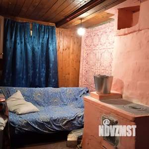 Дом 24м², 1-этажный, участок 6 сот.  
