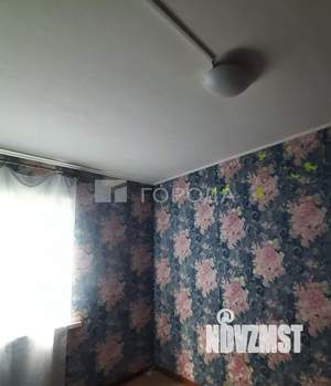 Дом 60м², 2-этажный, участок 6 сот.  