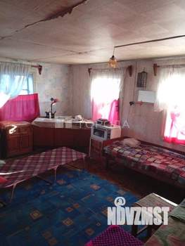 Дом 30м², 2-этажный, участок 7 сот.  