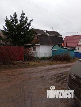 Дом 26м², 2-этажный, участок 6 сот.  