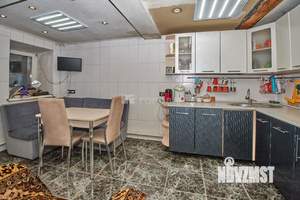 Дом 65м², 2-этажный, участок 7 сот.  