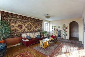 Дом 247м², 2-этажный, участок 10 сот.  