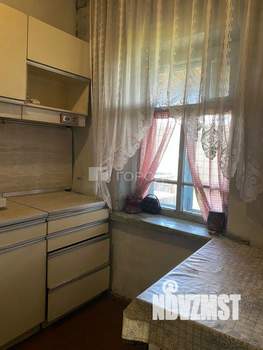 Дом 45м², 2-этажный, участок 6 сот.  