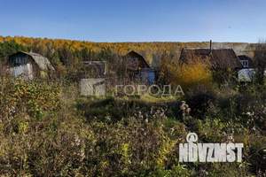 Дом 20м², 2-этажный, участок 6 сот.  