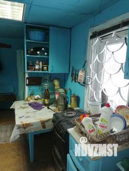 Дом 32м&sup2;, 2-этажный, участок 10 сот.  