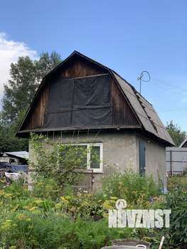 Дом 30м², 2-этажный, участок 8 сот.  