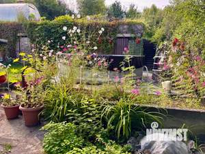 Дом 247м², 2-этажный, участок 10 сот.  