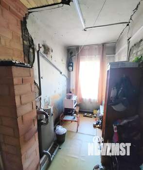 Дом 60м&sup2;, 2-этажный, участок 10 сот.  