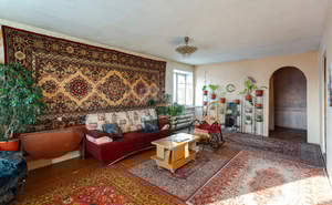 Дом 247м², 2-этажный, участок 10 сот.  