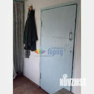 Дом 26м², 2-этажный, участок 8 сот.  