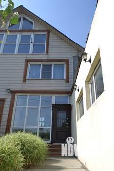 Дом 154м², 2-этажный, участок 11 сот.  