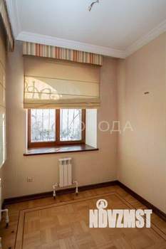 Дом 588м², 3-этажный, участок 40 сот.  