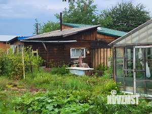 Дом 30м², 2-этажный, участок 6 сот.  