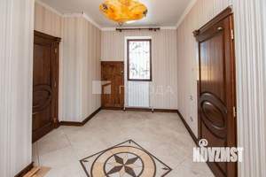 Дом 588м&sup2;, 3-этажный, участок 40 сот.  