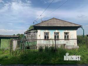 Дом 40м², 2-этажный, участок 8 сот.  