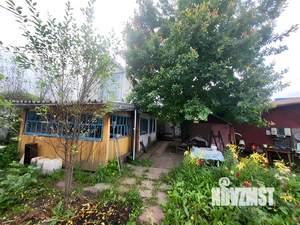 Дом 30м², 2-этажный, участок 6 сот.  