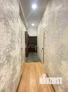 Дом 302м², 3-этажный, участок 13 сот.  