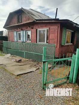 Дом 32м&sup2;, 2-этажный, участок 10 сот.  