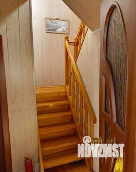 Коттедж 230м², 3-этажный, участок 17 сот.  