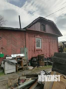 Дом 32м&sup2;, 2-этажный, участок 10 сот.  