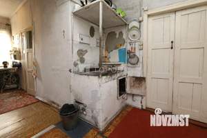 Дом 37м², 2-этажный, участок 10 сот.  