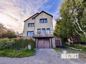 Дом 247м², 2-этажный, участок 10 сот.  