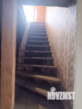 Коттедж 330м², 3-этажный, участок 15 сот.  