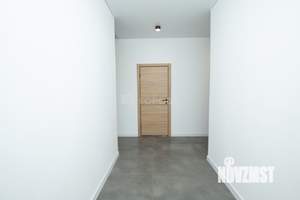 Дом 100м&sup2;, 1-этажный, участок 8 сот.  