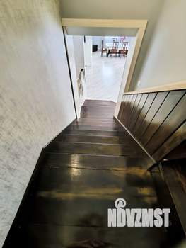 Дом 238м², 2-этажный, участок 10 сот.  