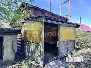 Дом 18м², 2-этажный, участок 6 сот.  