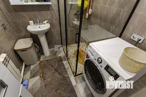 Дом 169м², 2-этажный, участок 12 сот.  