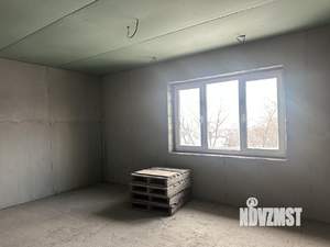 Дом 400м², 2-этажный, участок 15 сот.  