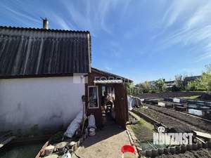 Дом 32м², 2-этажный, участок 6 сот.  