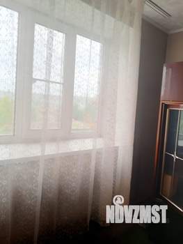 Коттедж 330м², 3-этажный, участок 15 сот.  