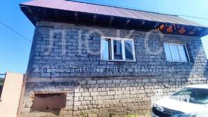Дом 1542м&sup2;, 2-этажный, участок 6 сот.  