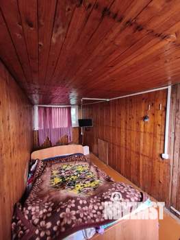 Дом 30м&sup2;, 2-этажный, участок 7 сот.  