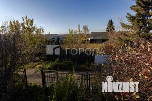 Дом 20м², 2-этажный, участок 6 сот.  