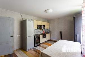 Дом 170м², 3-этажный, участок 8 сот.  