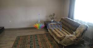 Дом 172м², 3-этажный, участок 8 сот.  