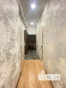 Дом 302м², 3-этажный, участок 13 сот.  