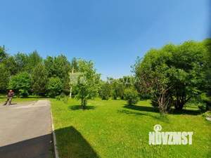 Дом 420м², 3-этажный, участок 15 сот.  