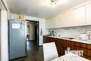 Дом 186м², 2-этажный, участок 11 сот.  