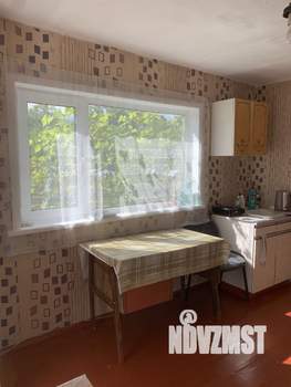 Дом 30м², 2-этажный, участок 8 сот.  